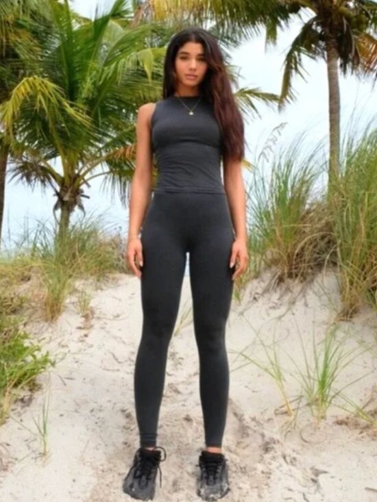 SKIMS Pants - Skims Black Washed Onyx Charcoal Outdoor High-Waisted Banded Leggings Size XS